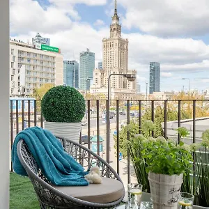 https://glam-apartments.warsawhotelspoland.com